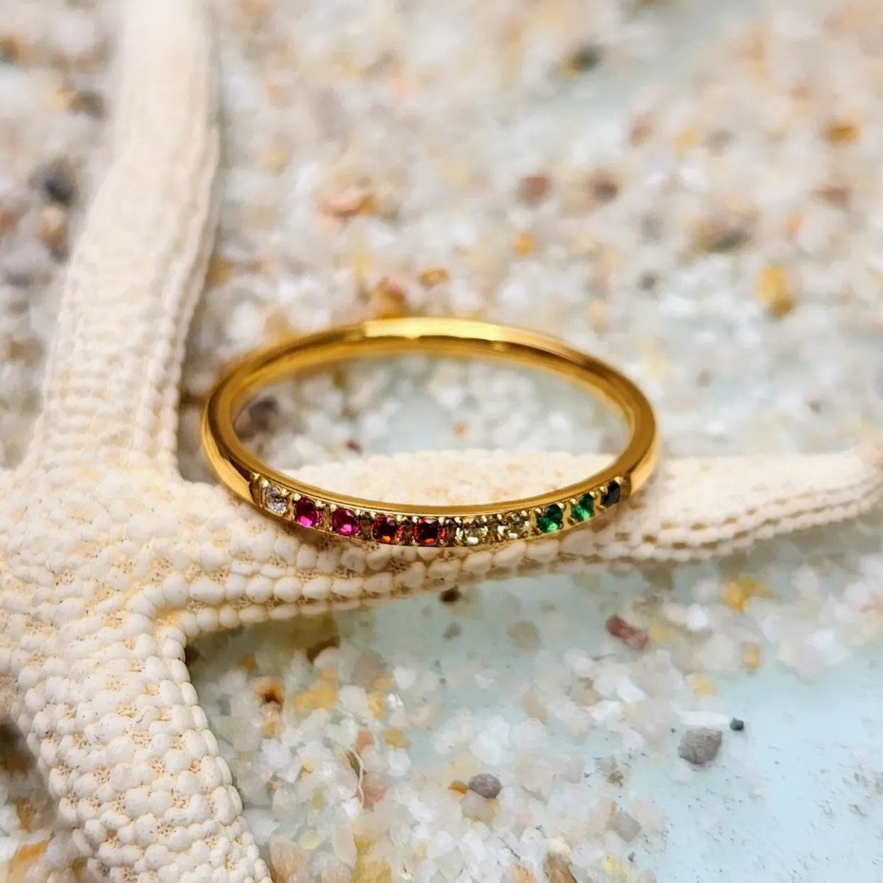 RAINBOW DREAMING - WATERPROOF GOLD RING