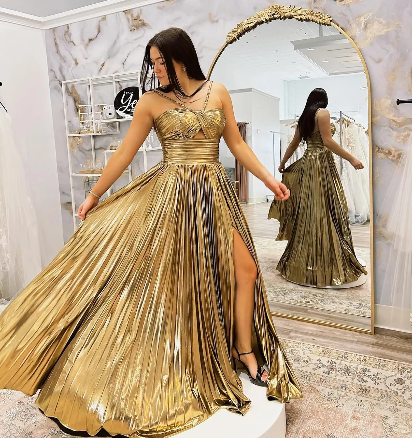 Women's Spaghetti Strap Metallic Sparkly Prom Dress Formal Pleated Long Evening Dress